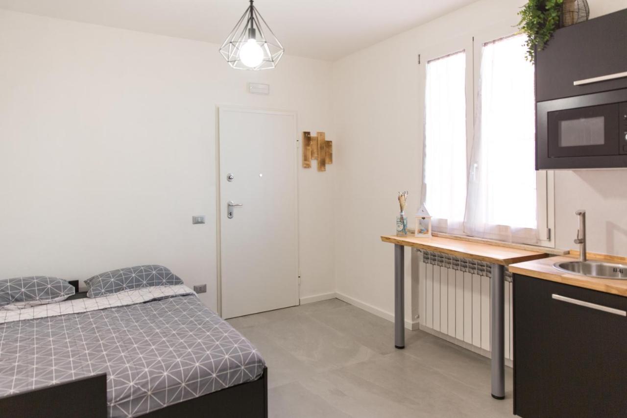 Bed&Biker Hotel Cingia De' Botti ภายนอก รูปภาพ